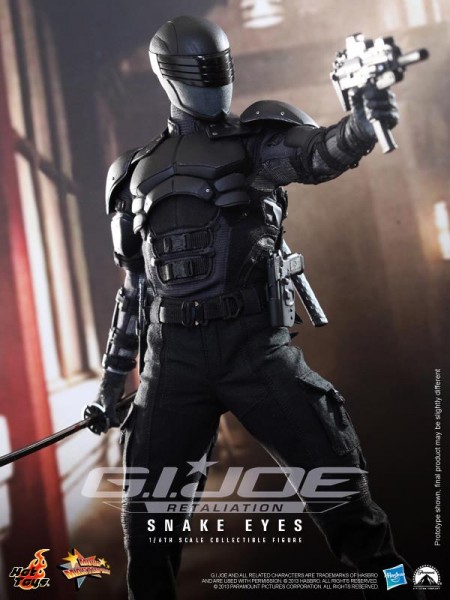 hot-toys-snake-eyes-collectible-450x600