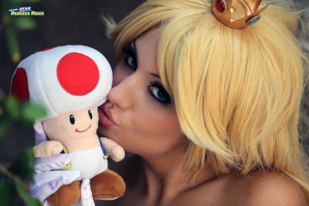 super mario - princess peach cosplayer: liz katz * photographer: sam macaroni