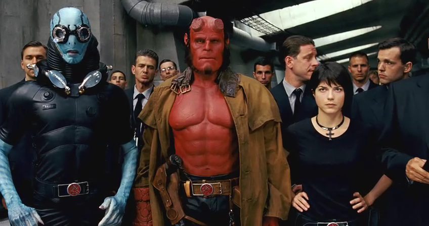 fotograma de hellboy: el ejército dorado