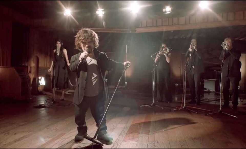 coldplay juego de tronos - peter dinklage game of thrones musical