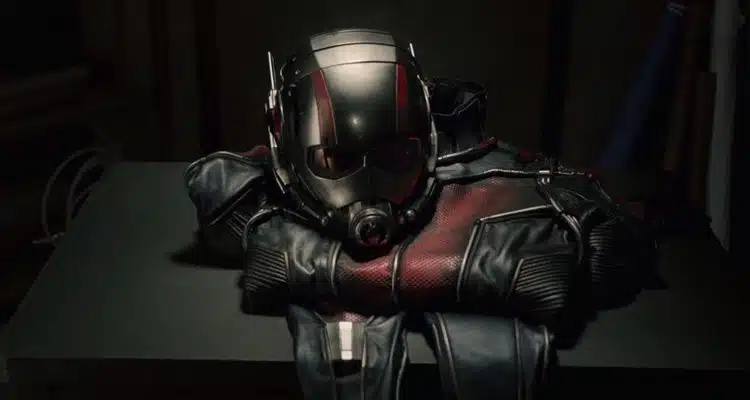 fotograma de ant-man