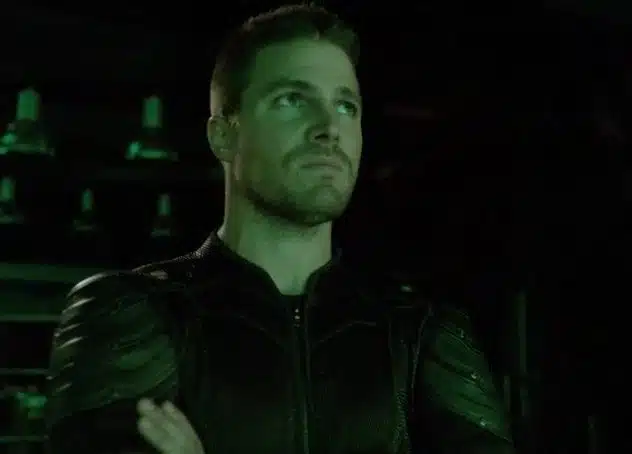 arrow, el regreso de oliver queen