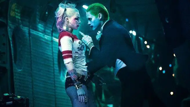 relación del joker y harley quinn en escuadrón suicida 2