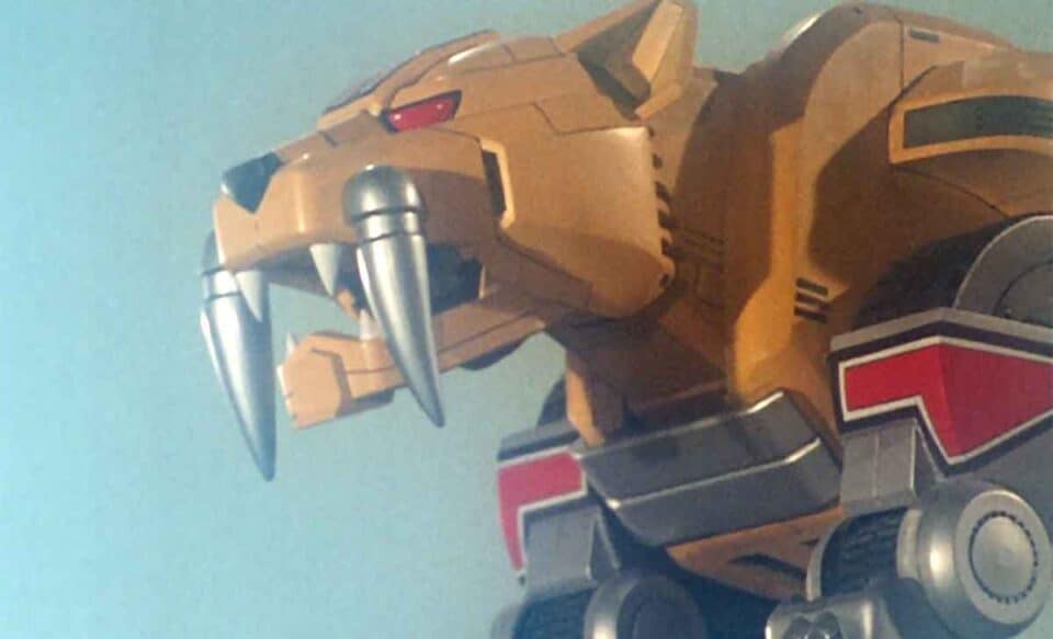 yellow ranger's sabre-toothed tiger dinozord