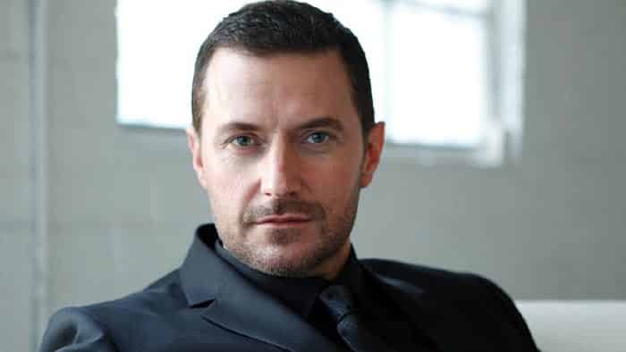 richard armitage como sustituto del batman de ben affleck