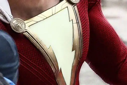 zachary levi como shazam (dc extended universe)