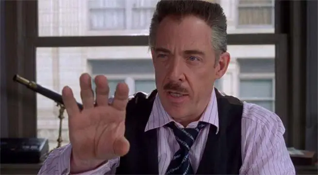 spider-man: lejos de casa. j jonah jameson en la premiere