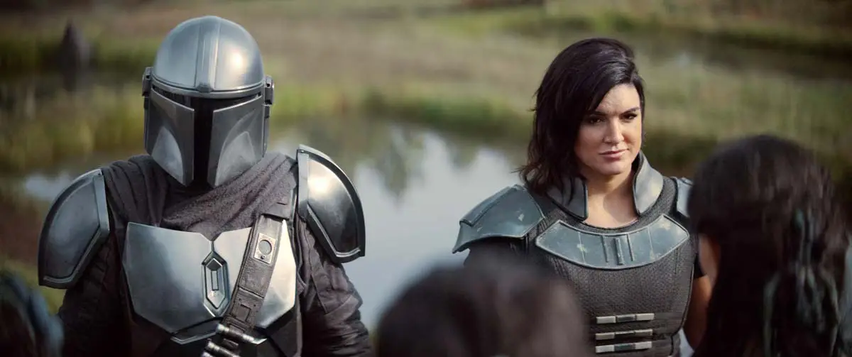 the mandalorian: bryce dallas howard ha revelado que pedro pascal no está debajo del casco en cada episodio de la serie disney +