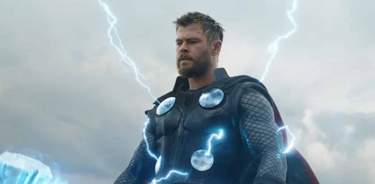 thor: love and thunder. el guion de la película es "bastante loco"