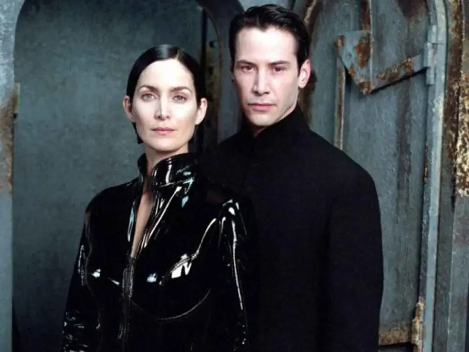 keanu reeves y carrie anne-moss revelan por qué regresan a matrix 4