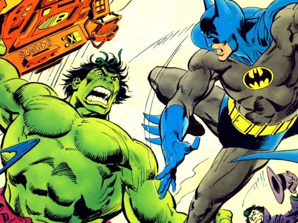 batman vence a hulk de la manera más loca posible