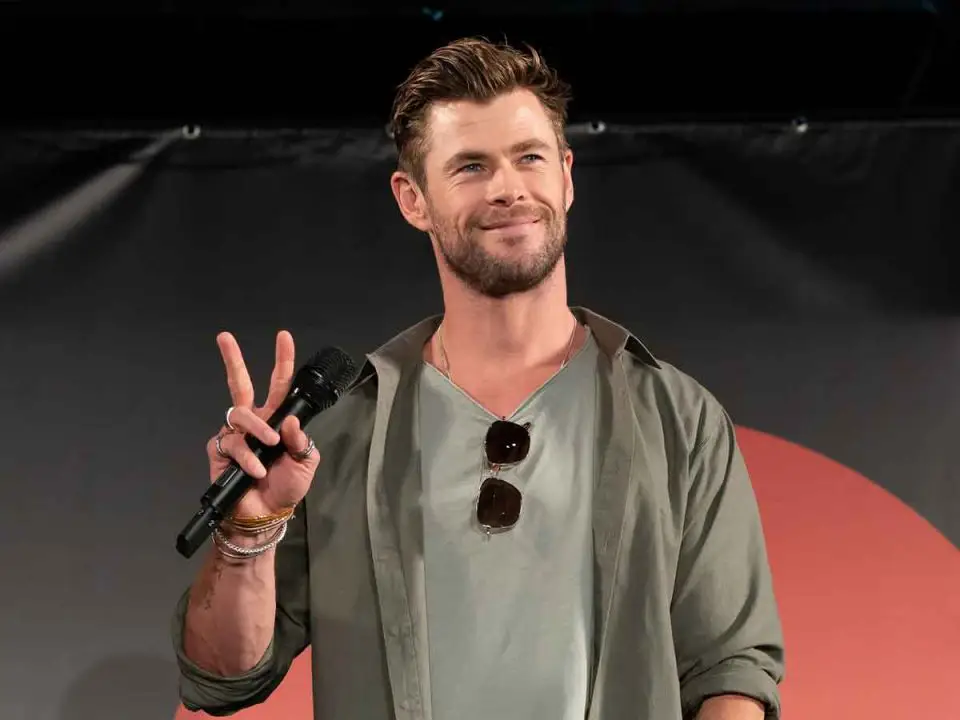 Así le cambió la vida Chris Hemsworth a un joven actor