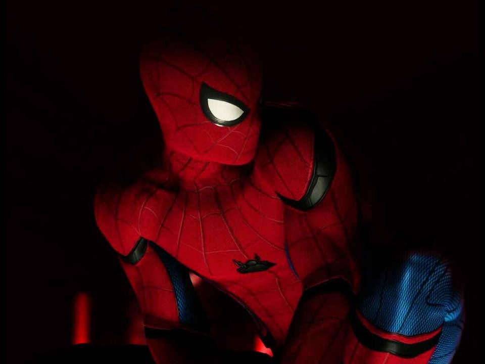 spider-man tendrá un cameo en la película más grande de marvel studios