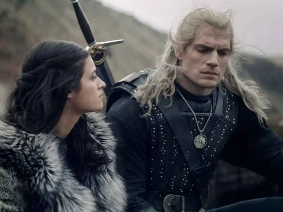 filtran imágenes de geralt y yennefer reunidos en the witcher.