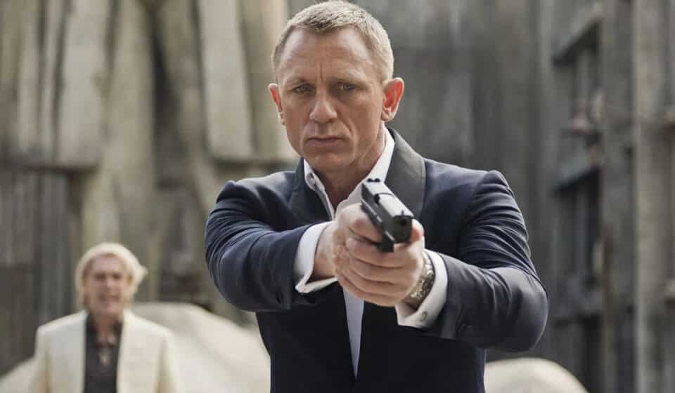 disney podría adquirir la franquicia de james bond