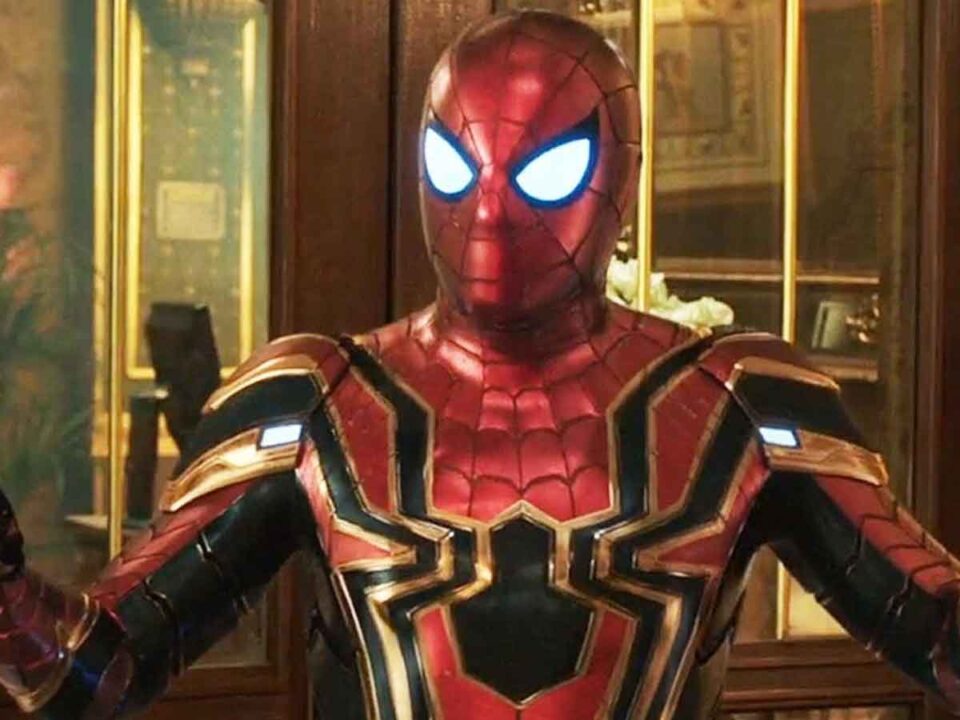 la espectacular escena de spider-man: lejos de casa que no llegó al montaje final