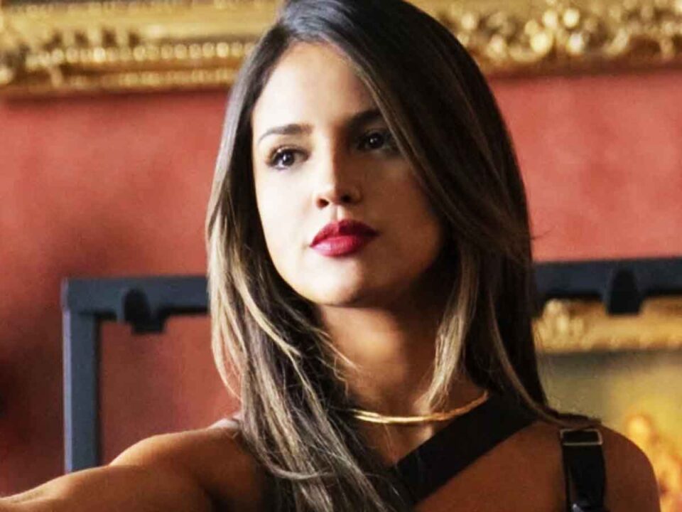 eiza gonzález podría fichar por dc comics