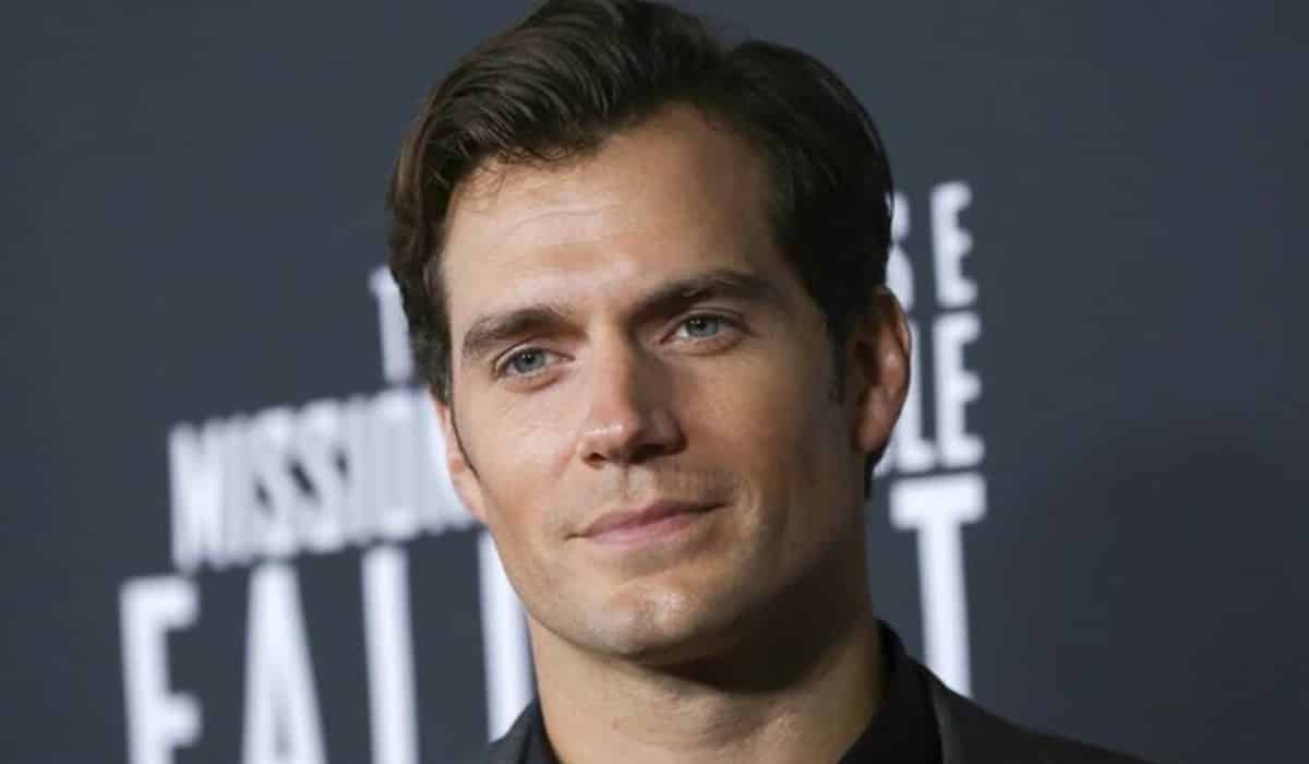 henry cavill pide una gran suma de dinero para unirse a marvel