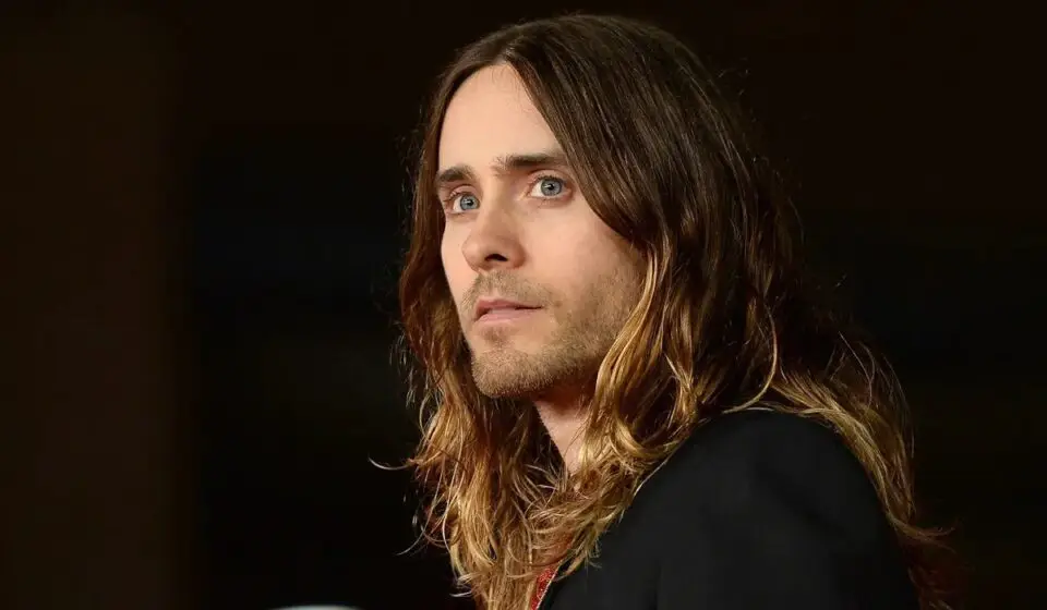 ¡irreconocible!: primeras imágenes de jared leto en house of gucci