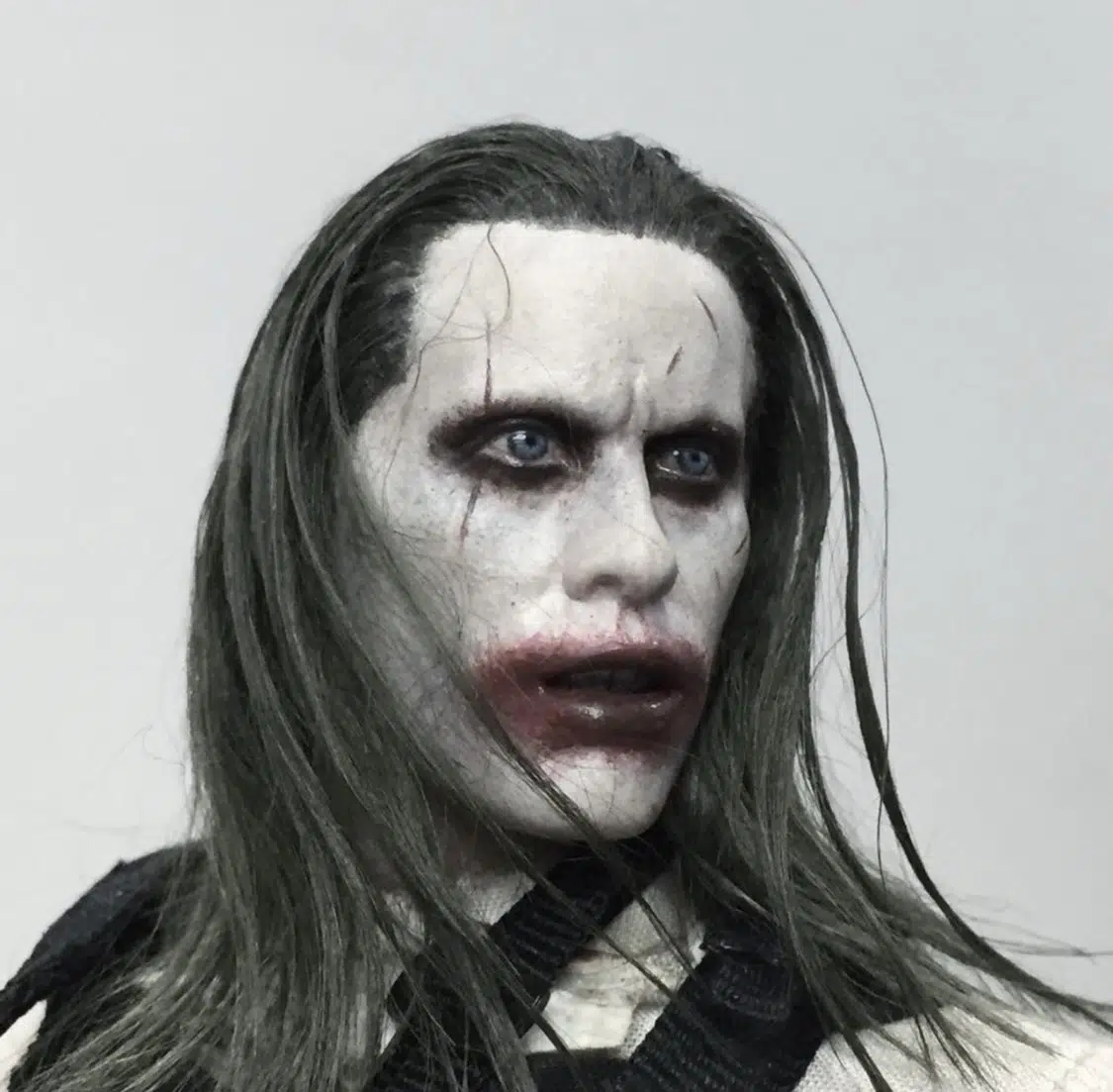 Zack Snyder compartió una nueva imagen del Joker de Jared Leto