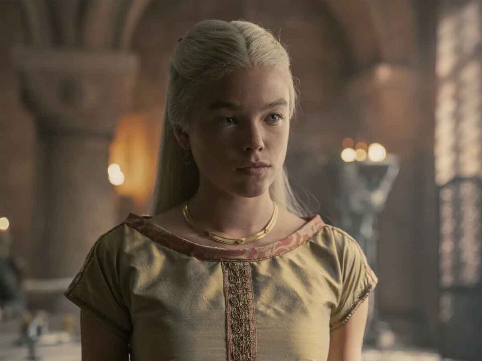 Milly Alcock como Rhaenyra Targaryen en La casa del dragón