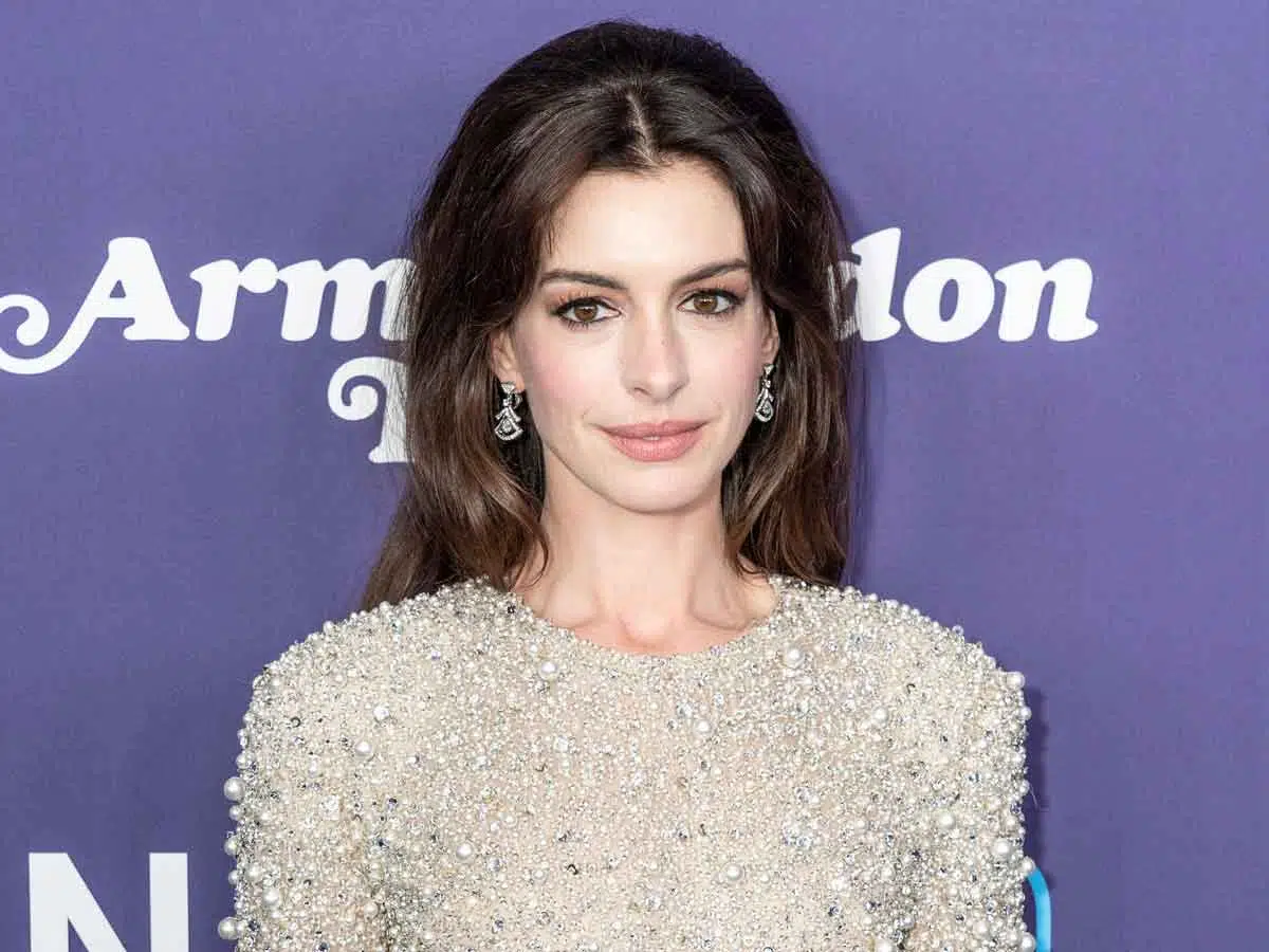 anne hathaway