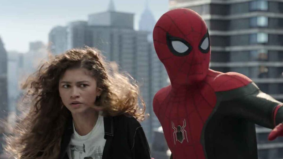 zendaya y tom holland como mj y peter parker en marvel