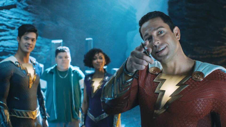 cómo ver shazam 2 online