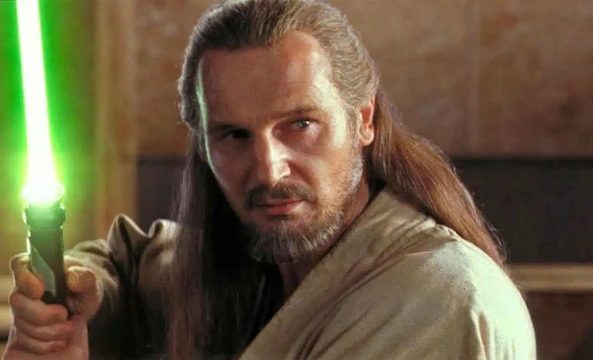 Liam Neeson como star wars qui-gon jinn