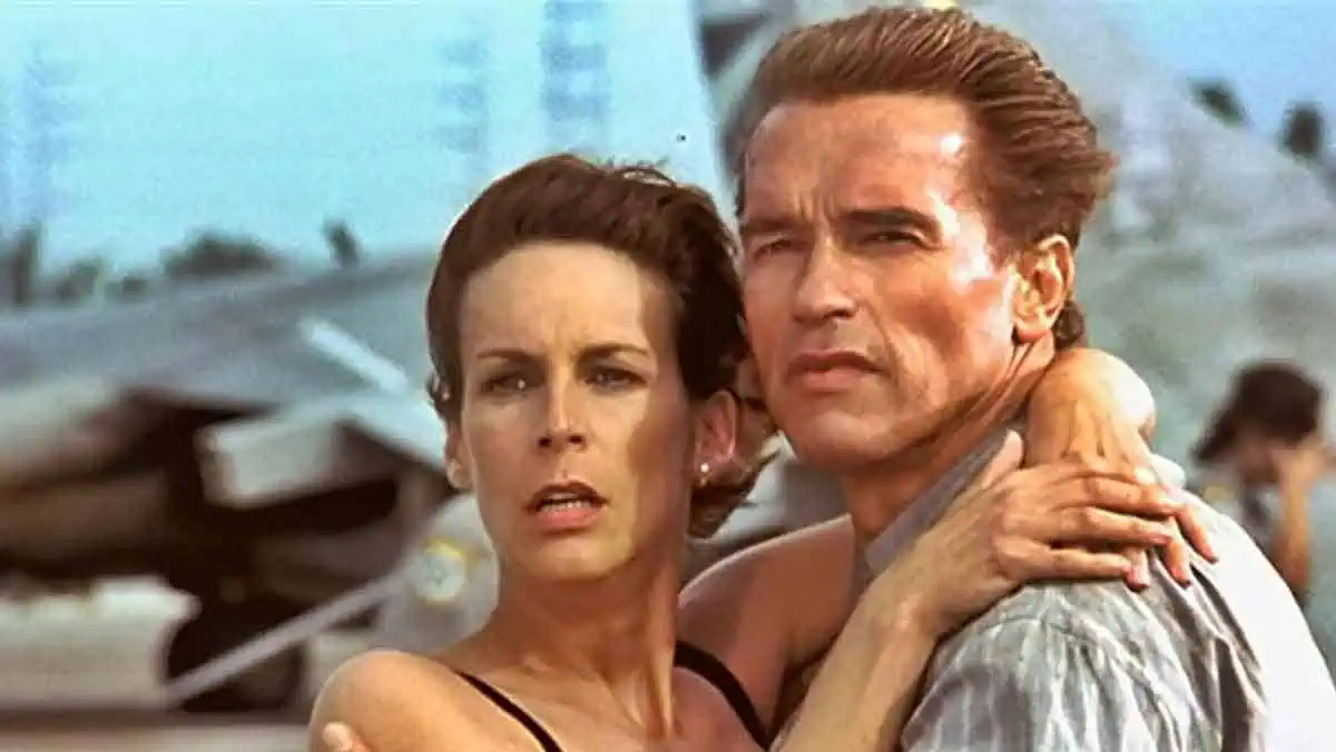 Arnold Schwarzenegger y Jamie Lee Curtis en Mentiras arriesgadas