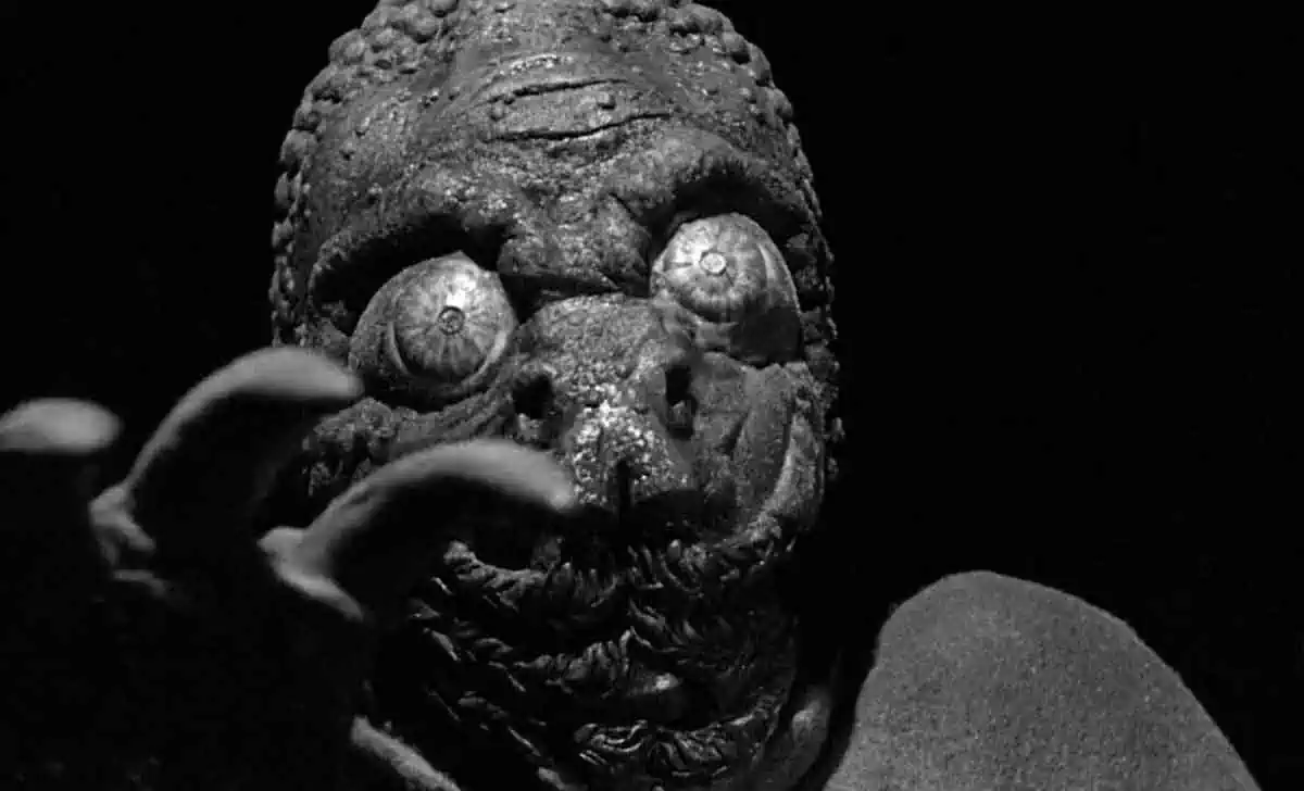 película de ciencia ficción The Mole People (Bajo el signo de Ishtar) de 1956