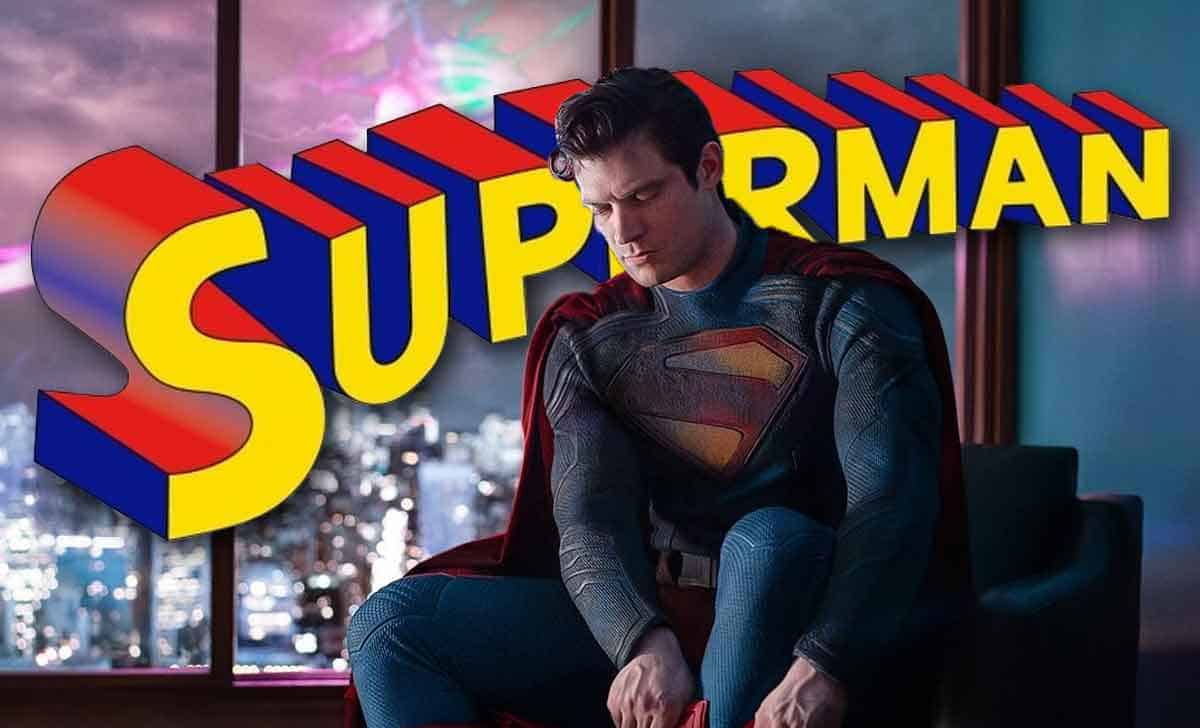 película Superman (2025) logo
