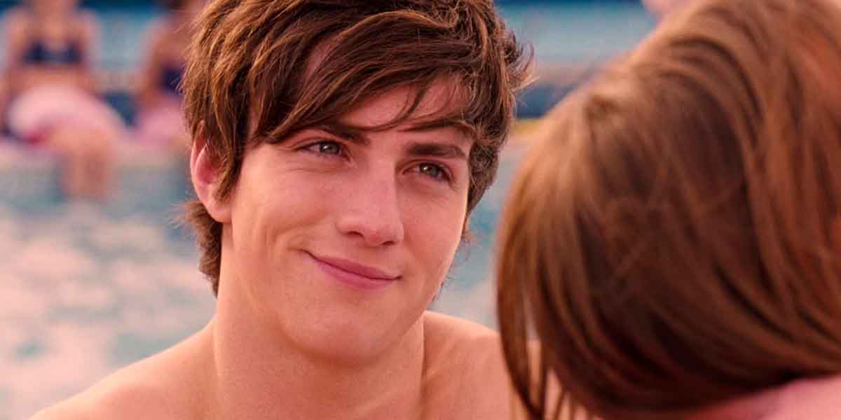 angus-thongs-and-perfect-snogging