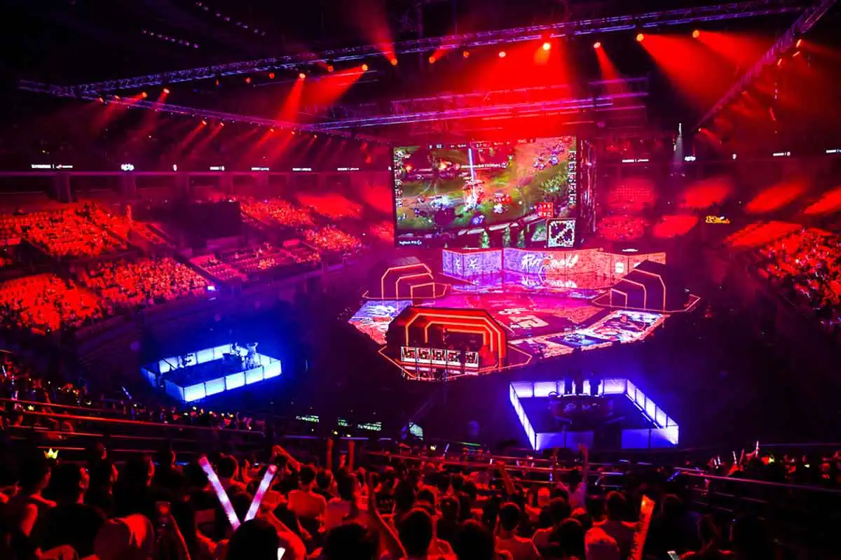 los jugadores de royal never give up de china y kt rolster de corea del sur compiten en league of legends